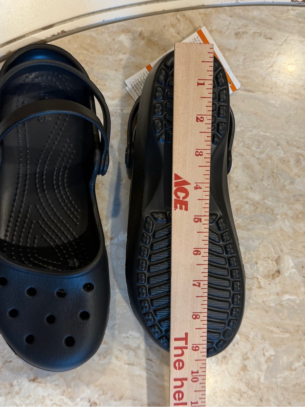 Ladies Crocs - Picture 3 of 4